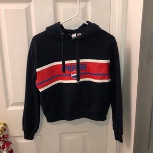 NWOT-PEPSI Hooded Pullover w adjustable drawstring